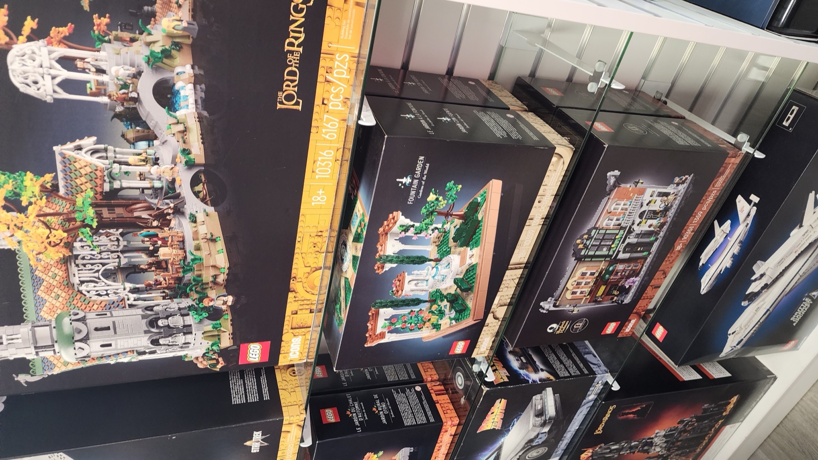 New sealed sets including Lord of the Rings Rivendell and Tranquil Garden